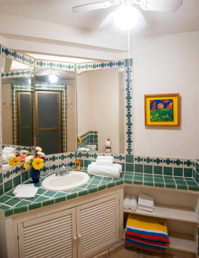 Ocean Front, 3 Bedroom, 3 Bathroom, Casa Natalia, Playa Esmeralda Puerto Vallarta Exteriör bild
